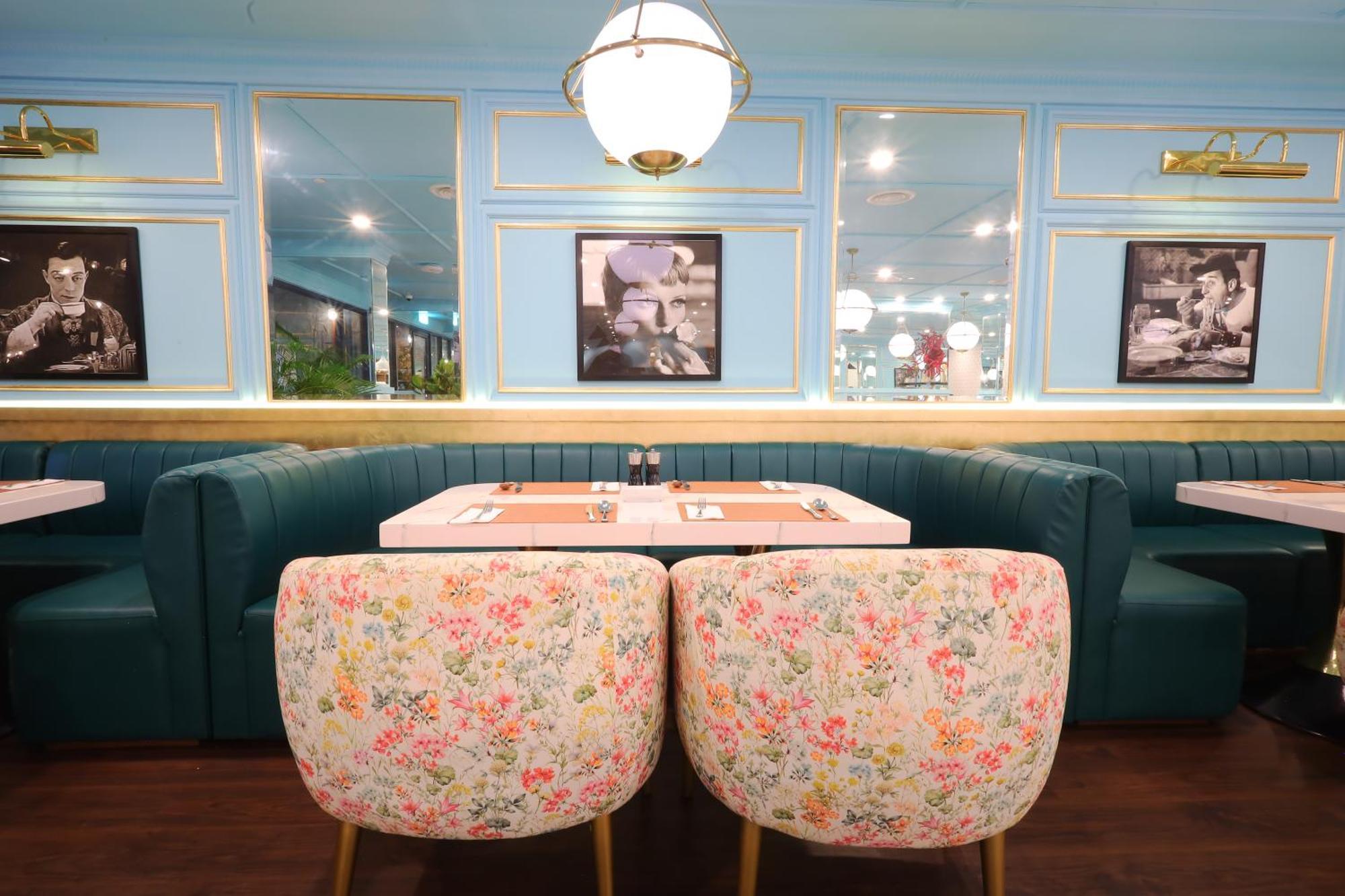 The Riyaz Lavanya Langkawi パンタイ・サナング エクステリア 写真 Interior of the restaurant