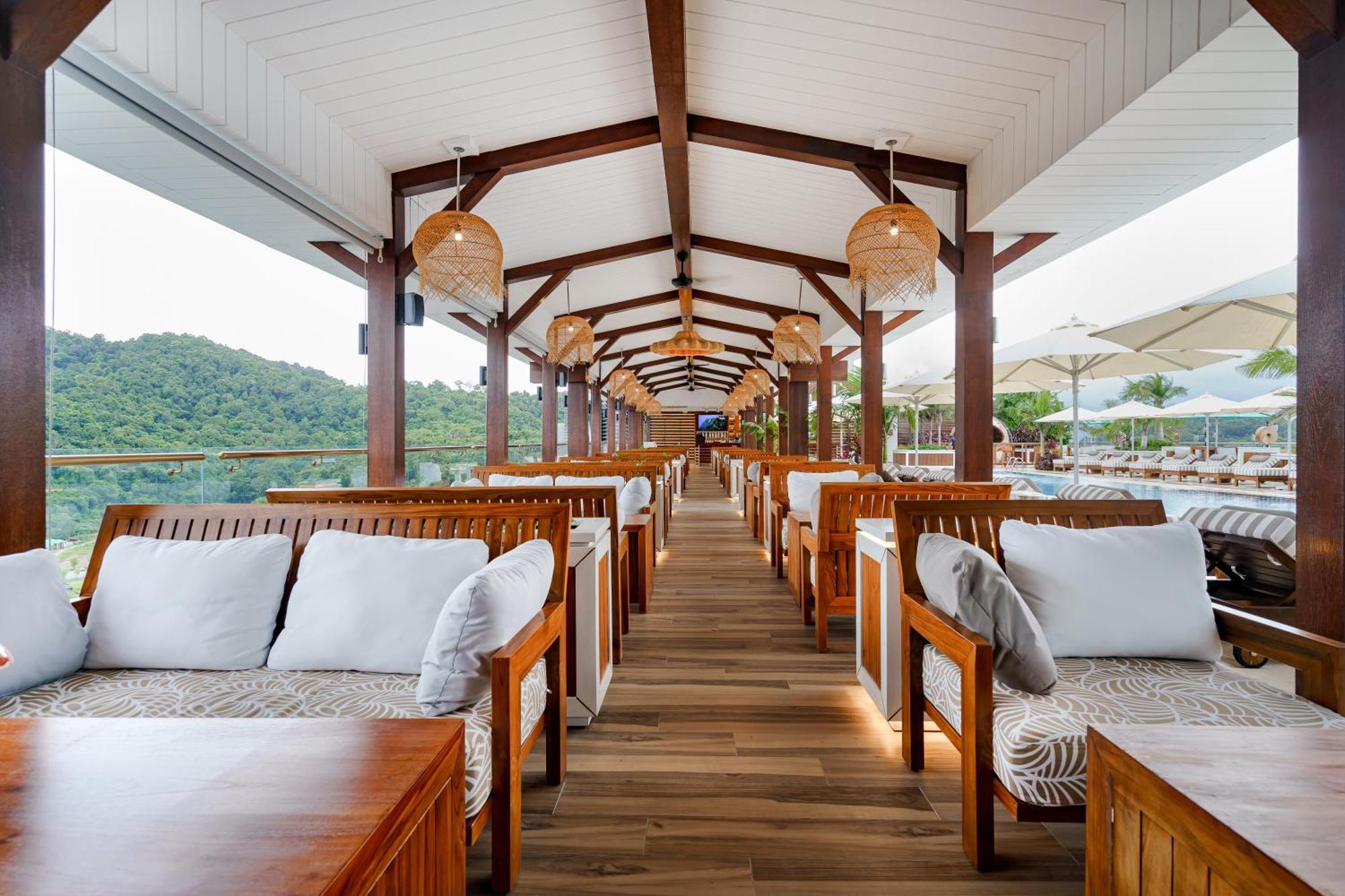 The Riyaz Lavanya Langkawi パンタイ・サナング エクステリア 写真 The interior of the restaurant