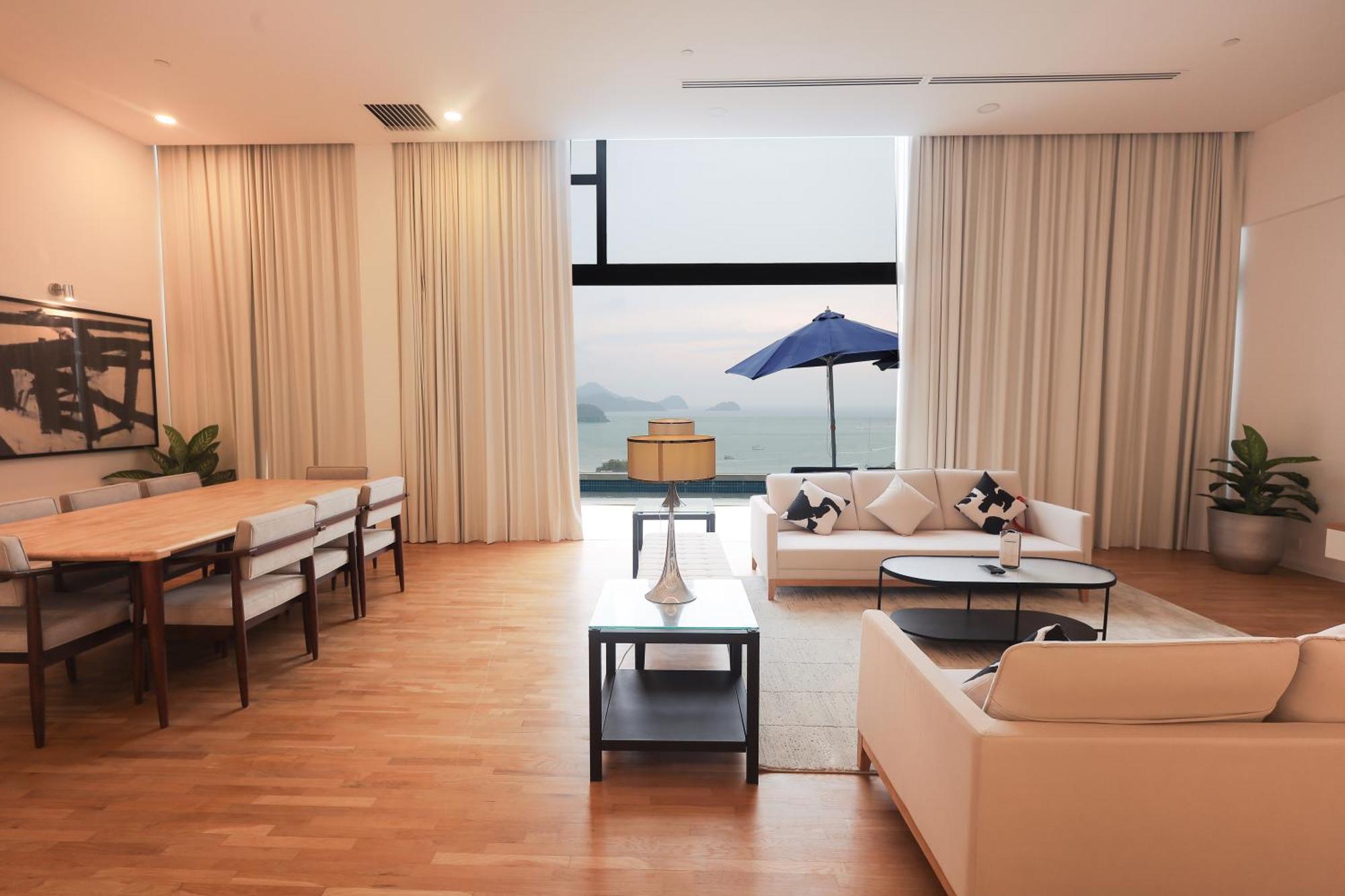 The Riyaz Lavanya Langkawi パンタイ・サナング エクステリア 写真 A living room