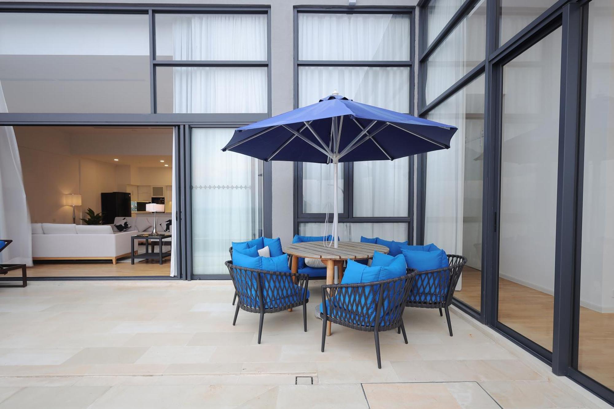 The Riyaz Lavanya Langkawi パンタイ・サナング エクステリア 写真 A patio
